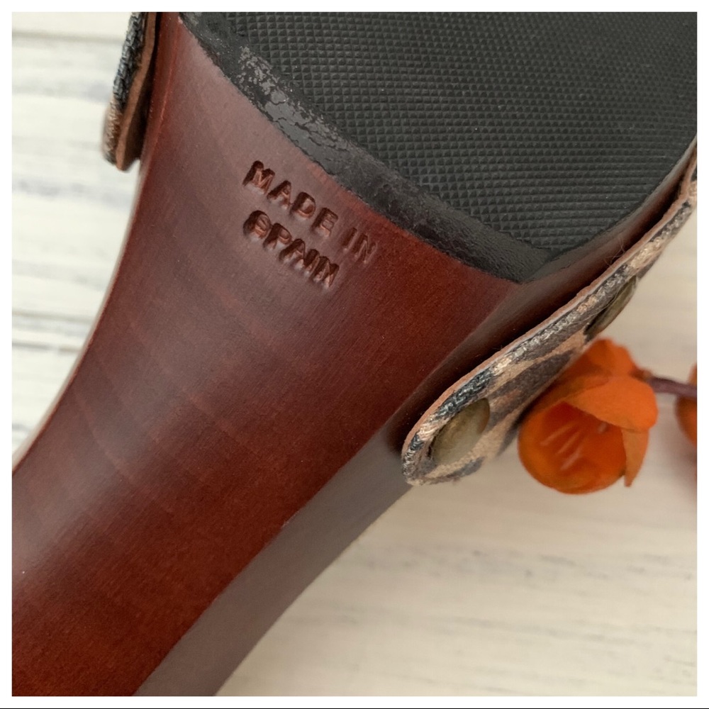 Stuart Weitzman Thelook Mule Sandals. - image 3